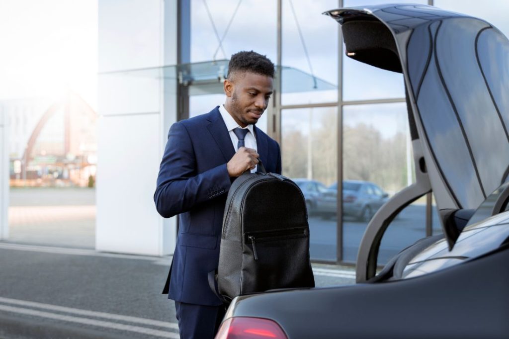 Luton Airport Taxi Transfer Service