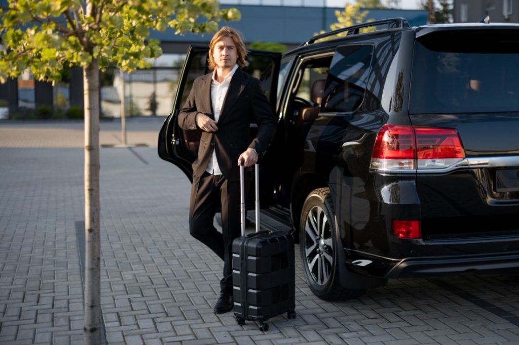 east-midlands-to-manchester-airport-transfer-service-img2