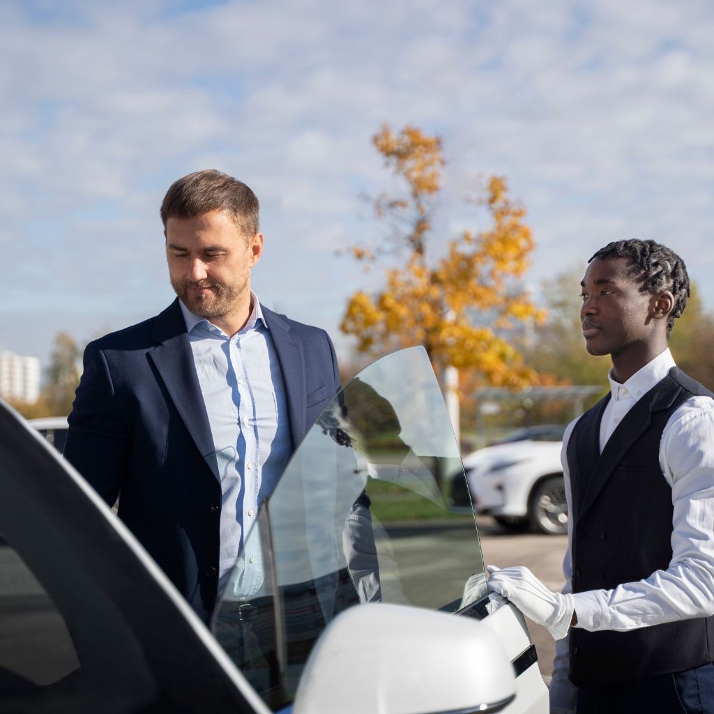 leicester-to-gatwick-airport-transfer-service-img3