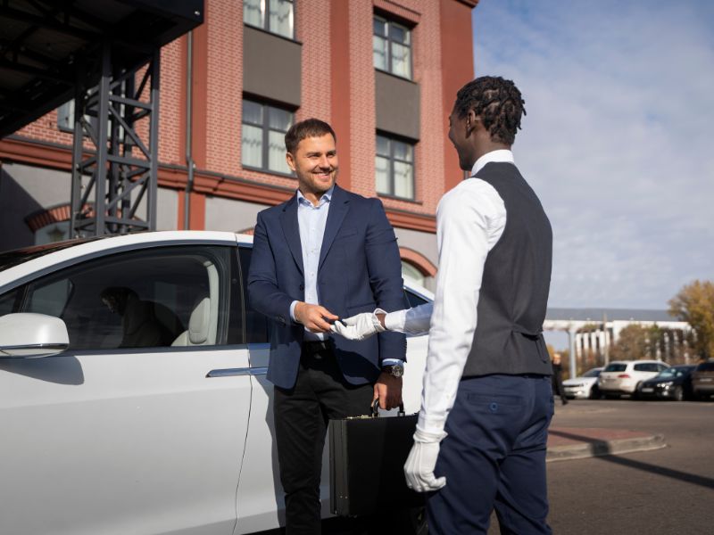 Southend to East Midlands Airport Transfers​